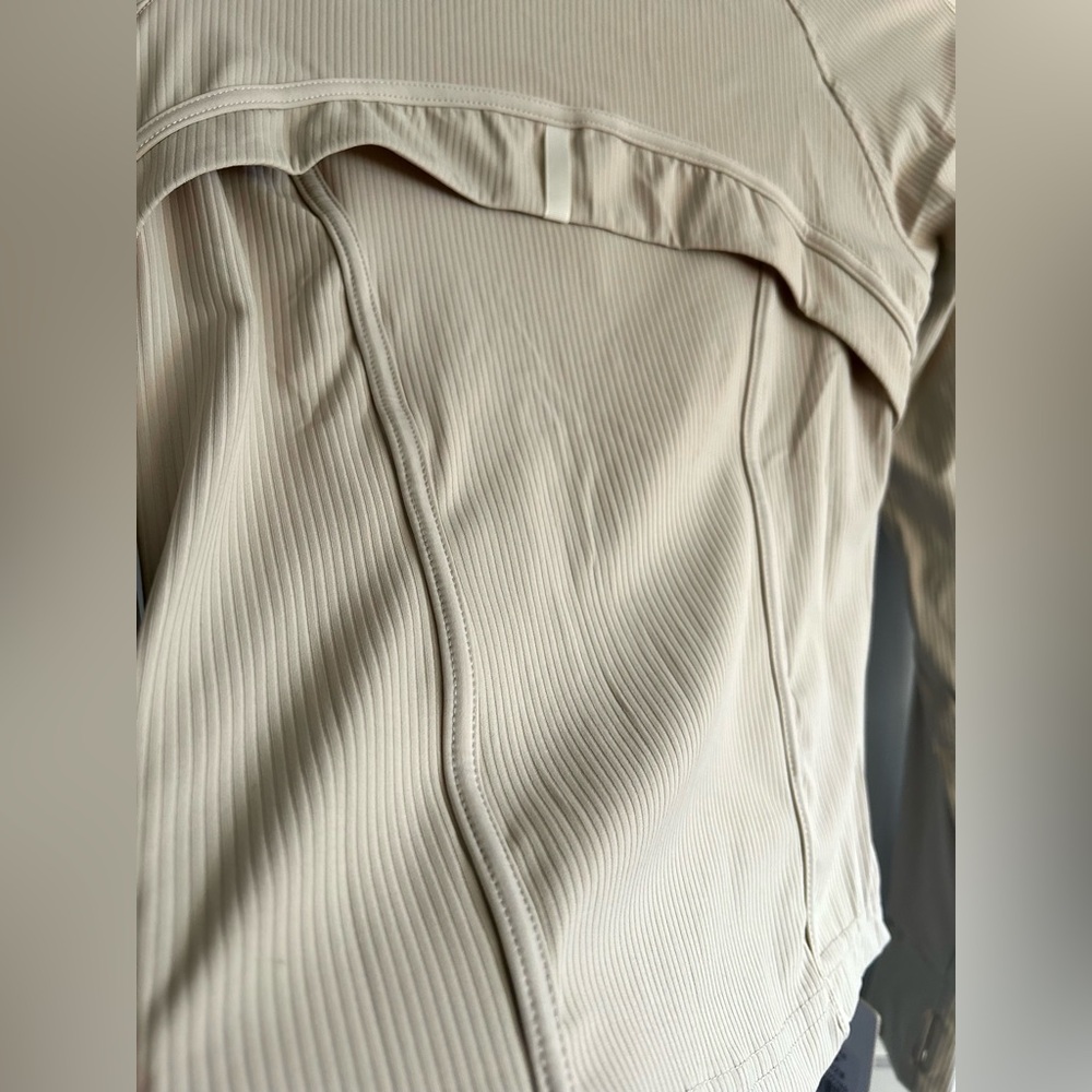 Define Style Workout Jacket - Picture 10 of 10